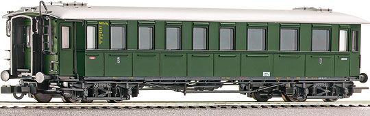 Passenger car 3rd class of express train<br /><a href='images/pictures/Roco/45497.jpg' target='_blank'>Full size image</a>